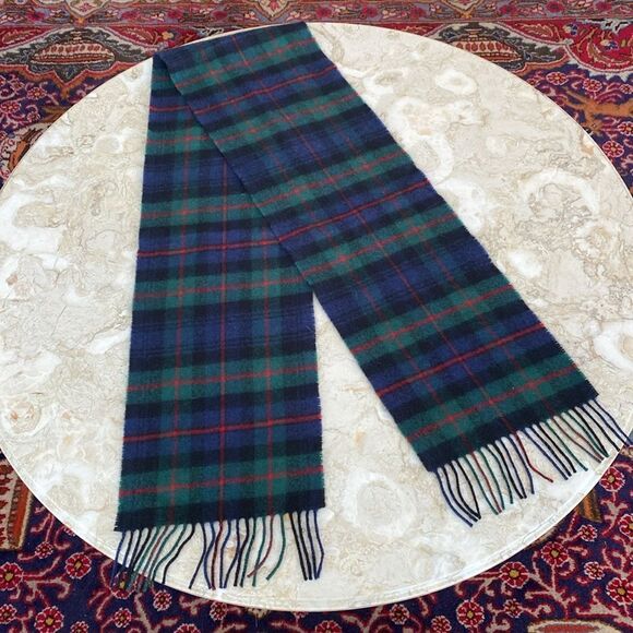 Lochcarron 100% Lambswool Made In Scotland Tartan Scarf - Unisex - Picture 5 of 8